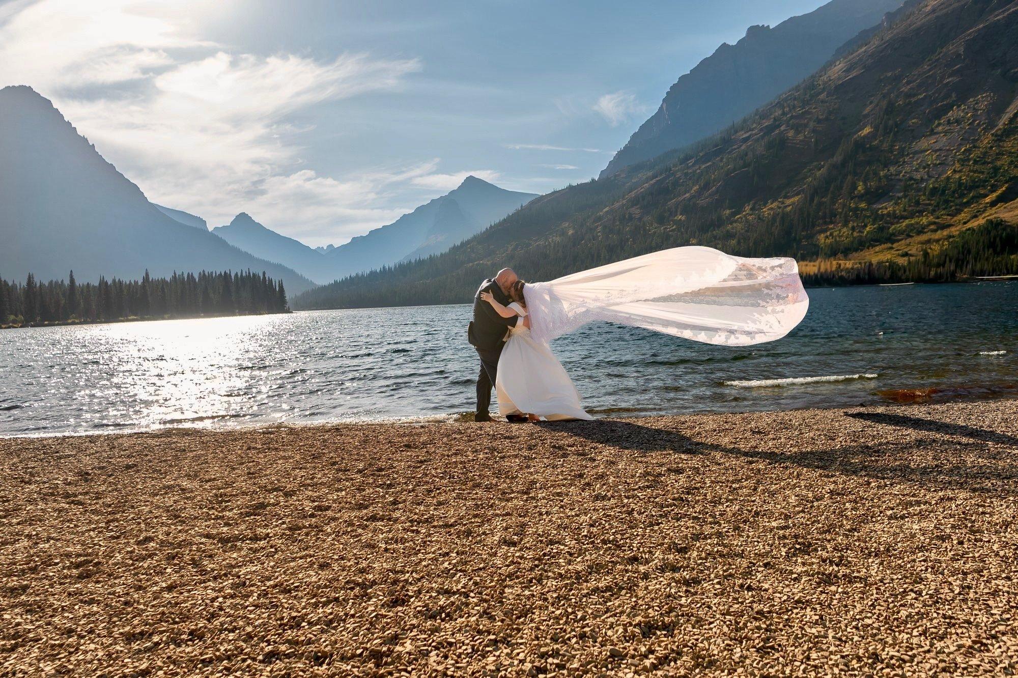 carousel-hero-element image-0