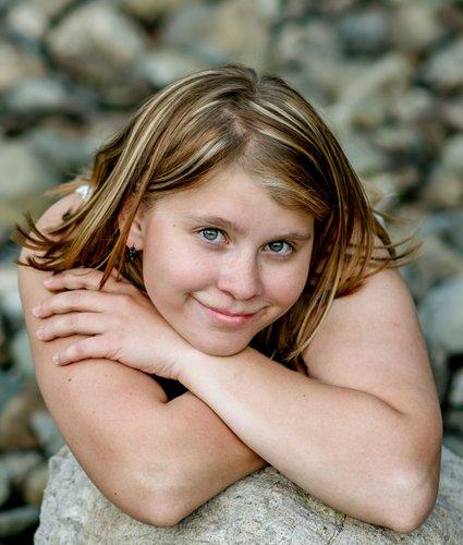 mobile - carousel-hero-element image-4