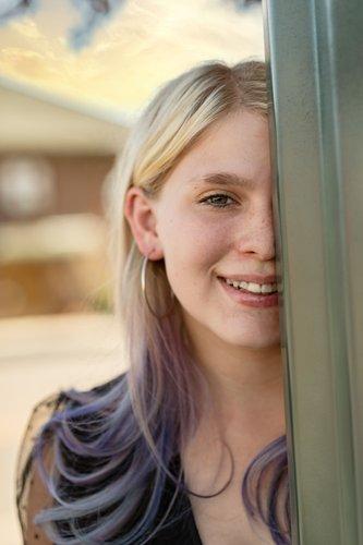 mobile - carousel-hero-element image-15